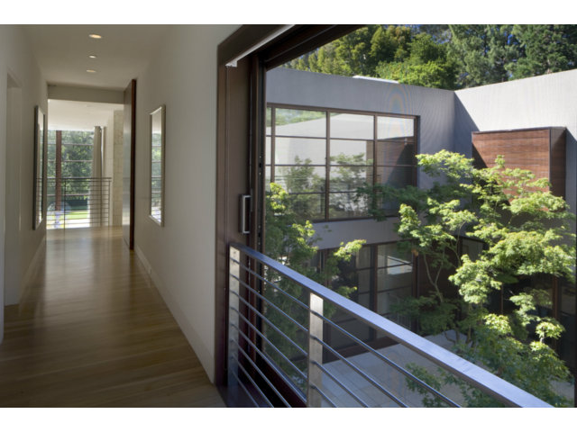 1810 Brookvale Road Hillsborough, CA 94010 - Photo 13 of 25 Gallery Image 13