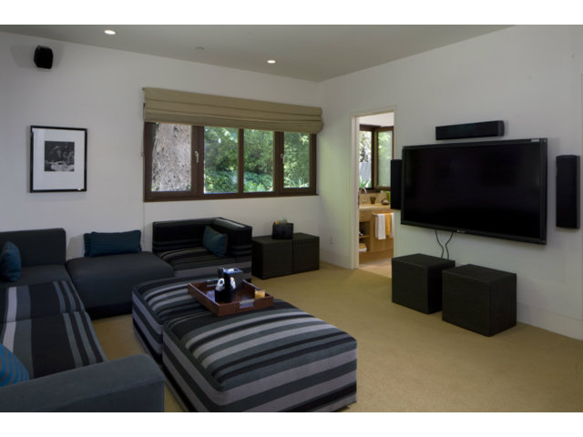 1810 Brookvale Road Hillsborough, CA 94010 - Photo 8 of 25 Gallery Image 8