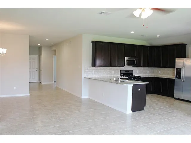 $2,200 | 9507 Green Maple Leaf Court, Richmond, TX 77407