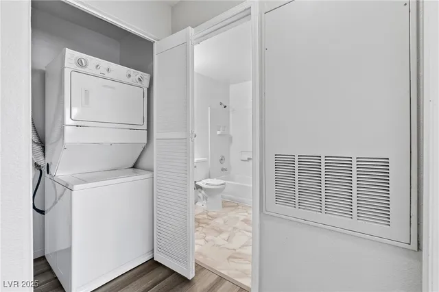 $1,040 | 4730 East Craig Road, Unit 2014, Las Vegas, NV 89115