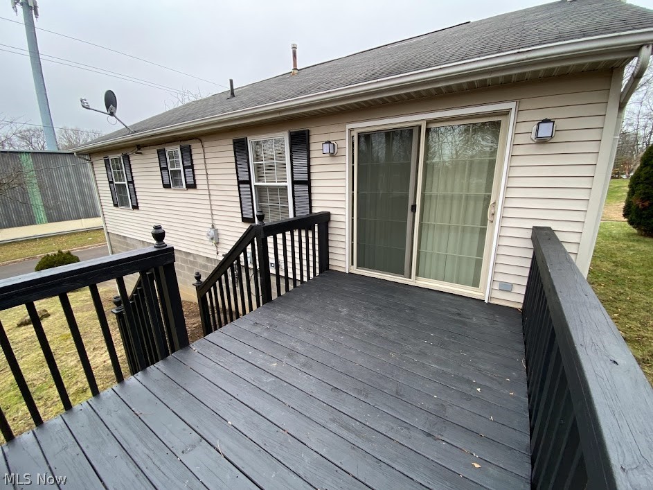 646 Bettes Avenue Akron, OH 44310 - Photo 4 of 29 Gallery Image 4