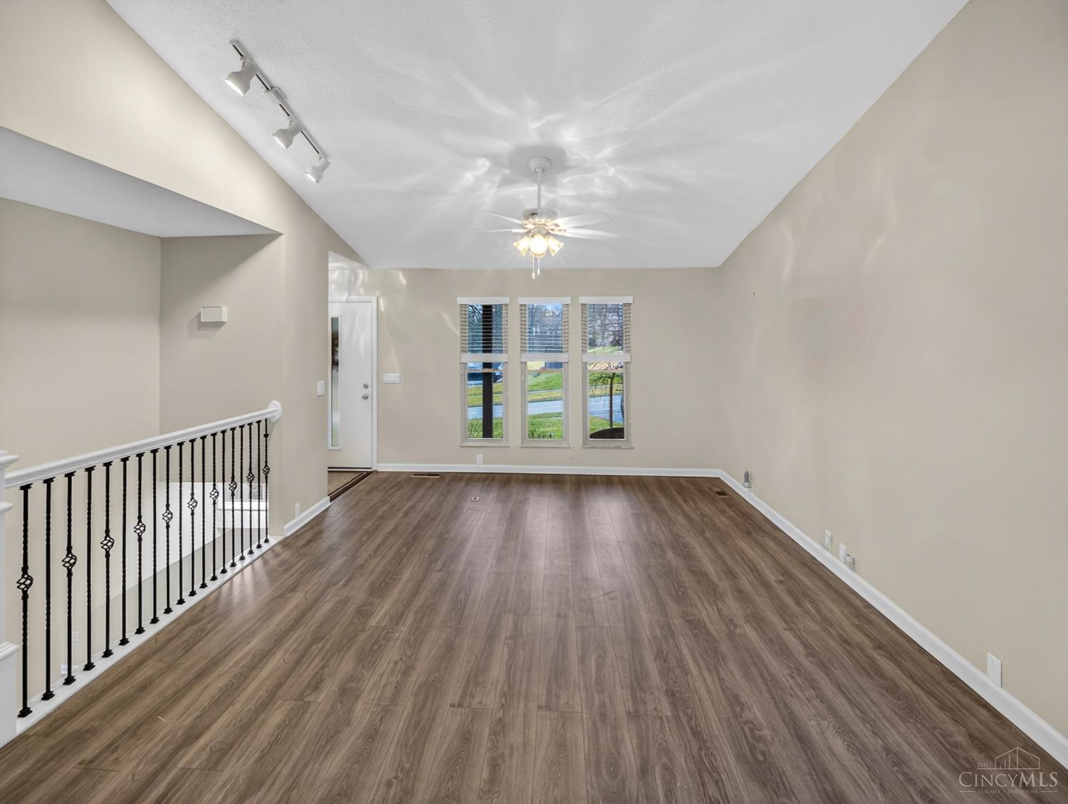 2700 Little Dry Run Road Cincinnati, OH 45244 - Photo 18 of 34