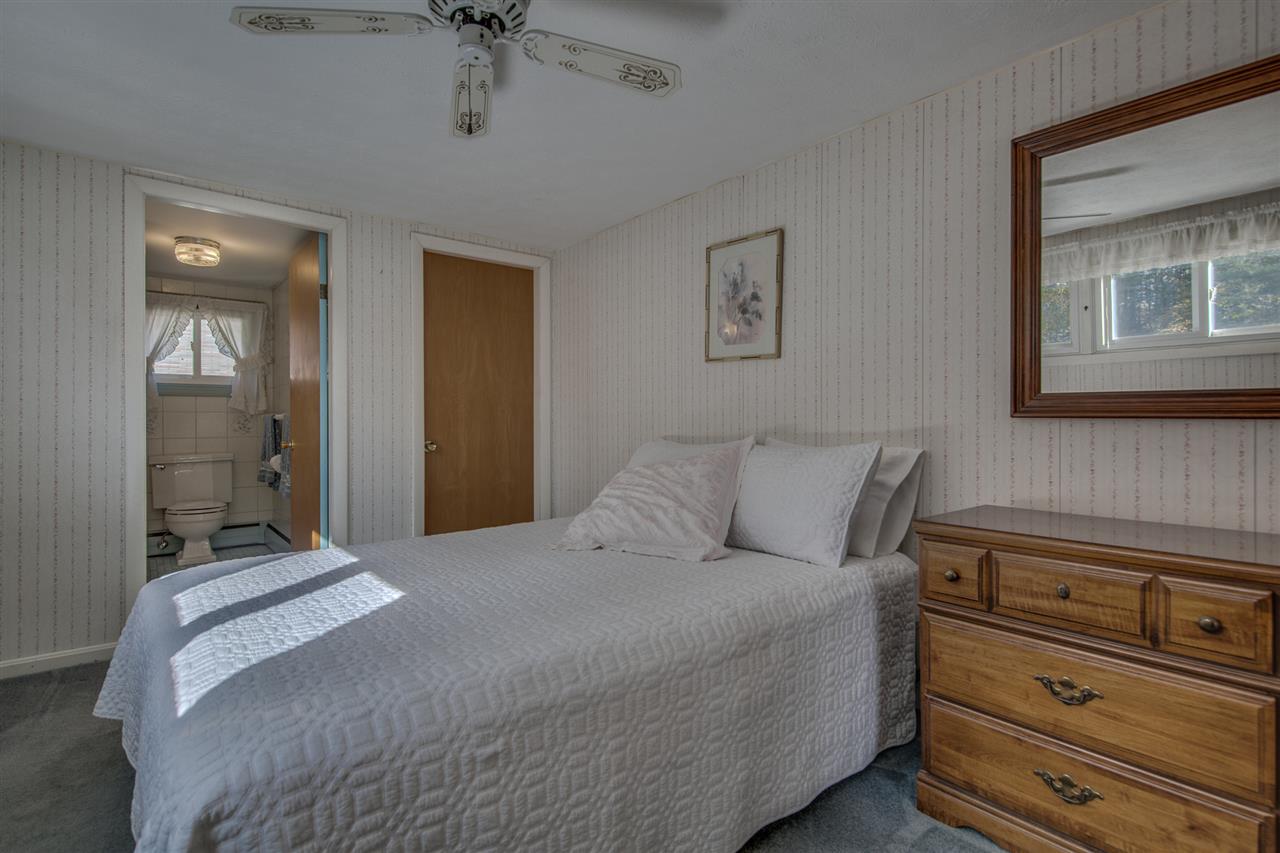 496 Mast Road Goffstown, NH 03045 - Photo 14 of 35