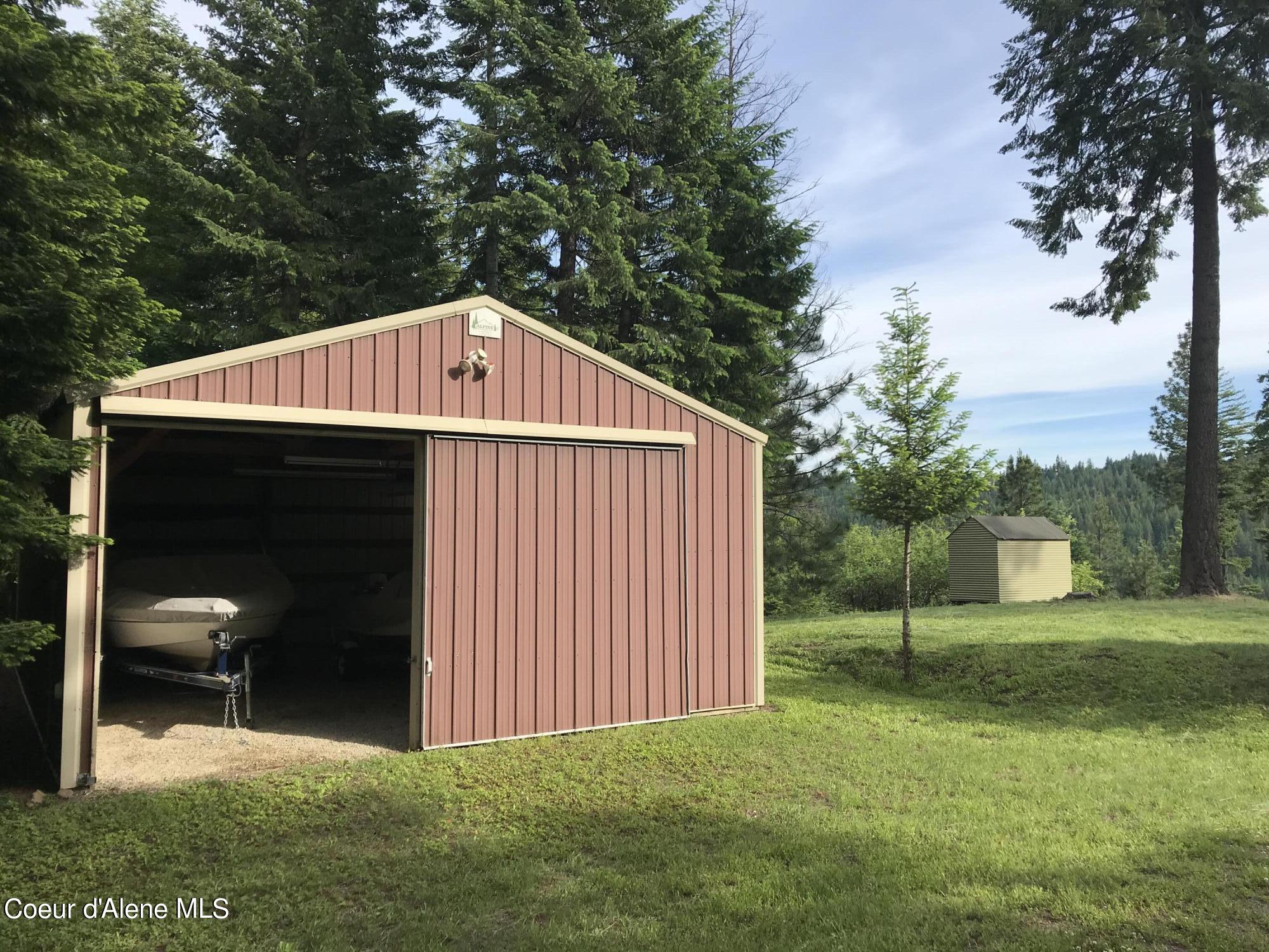 17762 Fire Road Coeur D'Alene, ID 83814 - Photo 27 of 27 POLE BARN open door