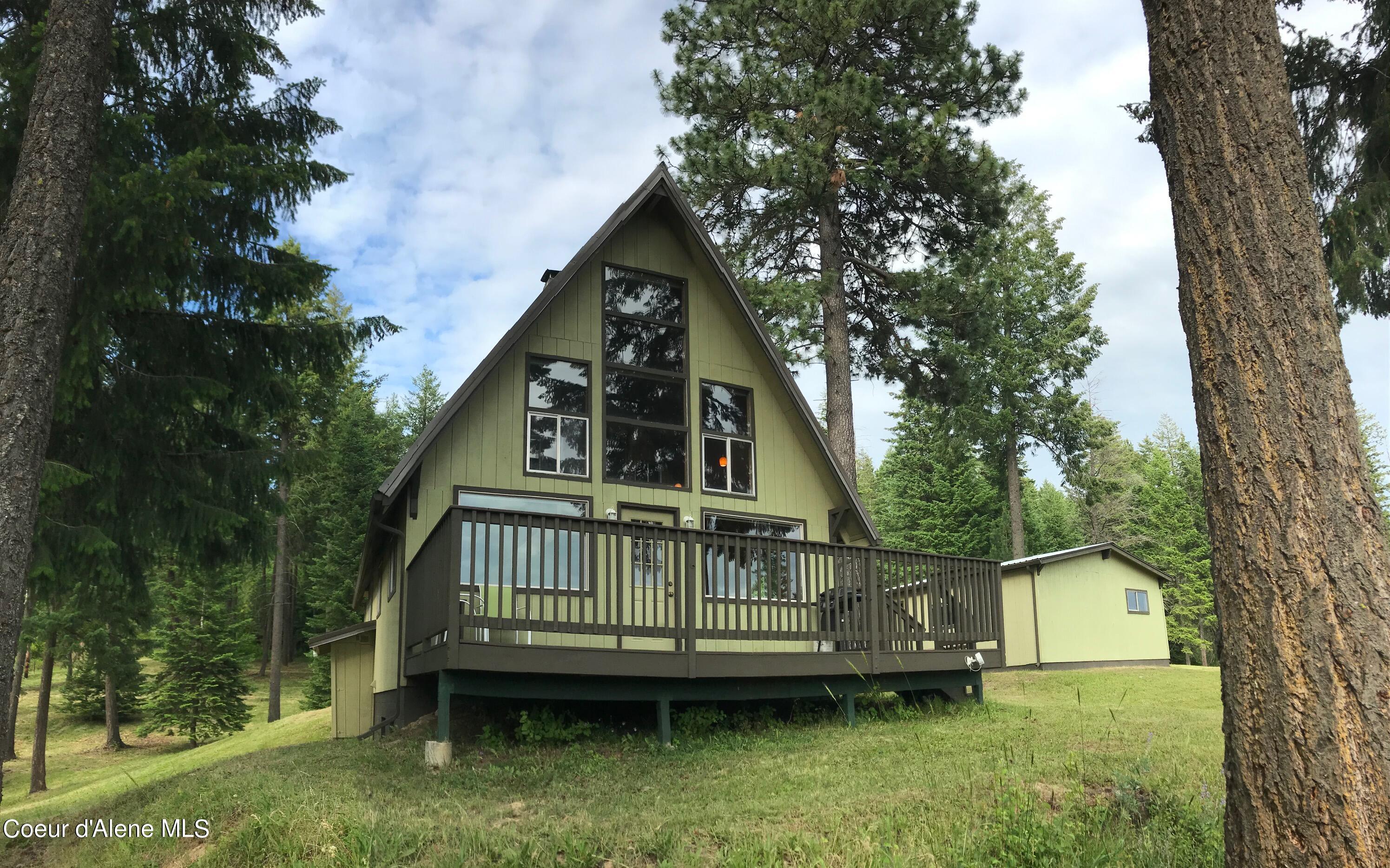 17762 Fire Road Coeur D'Alene, ID 83814 - Photo 5 of 27 CABIN