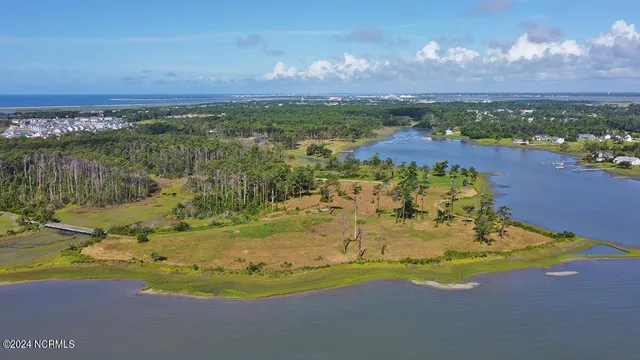 $1,600,000 | 109 Sanctuary Drive, Beaufort, NC 28516