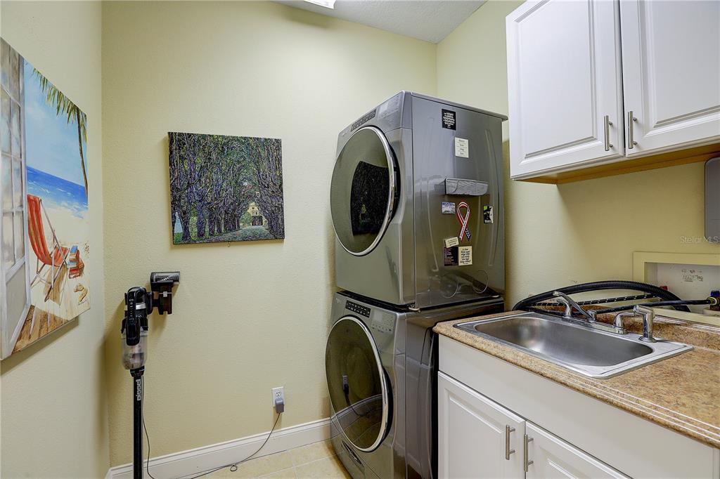 5518 Luminar Pointe Lane Apollo Beach, FL 33572 - Photo 29 of 50