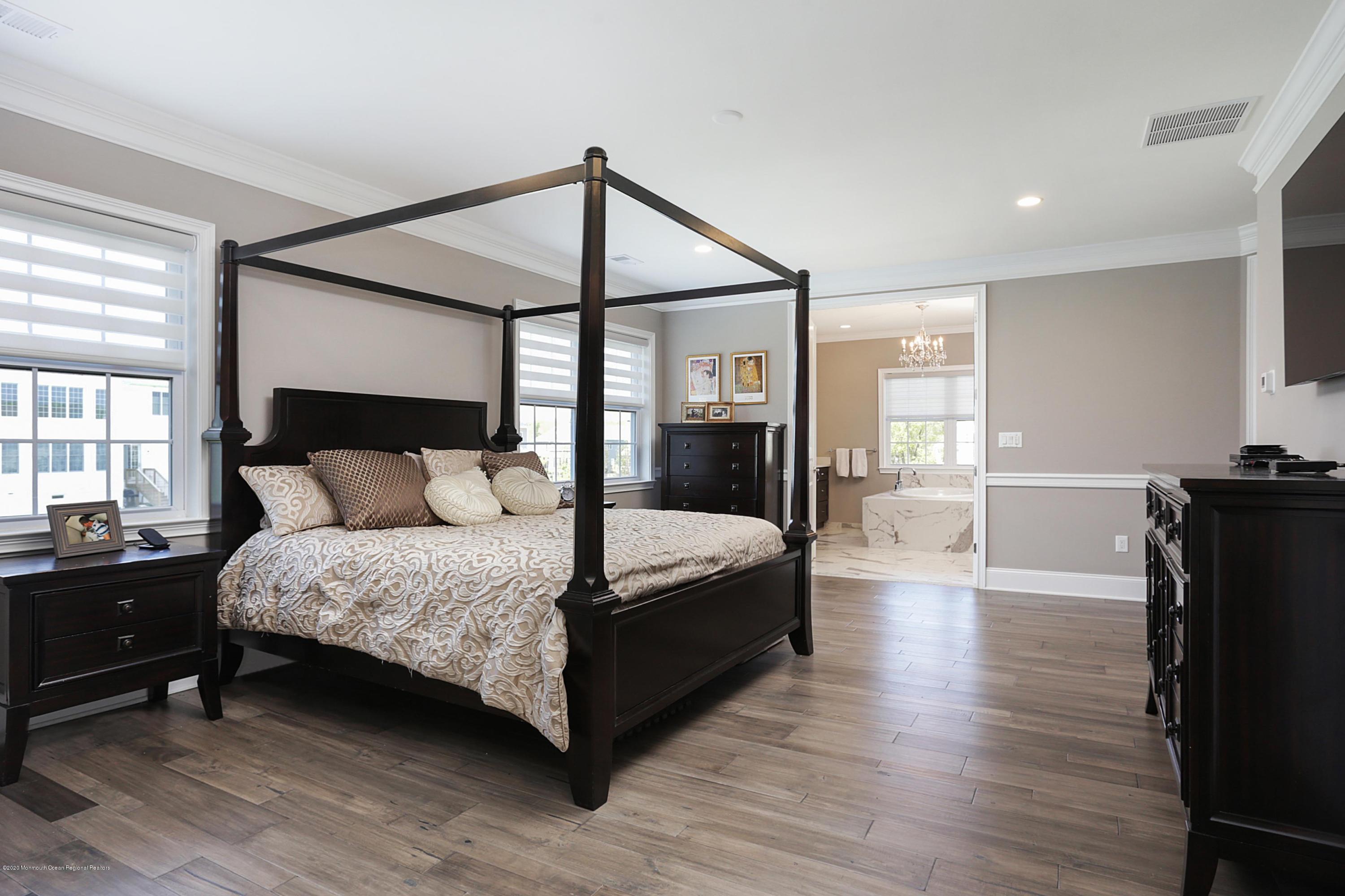 203 Sunnyside Road Lincroft, NJ 07738 - Photo 16 of 33 Master