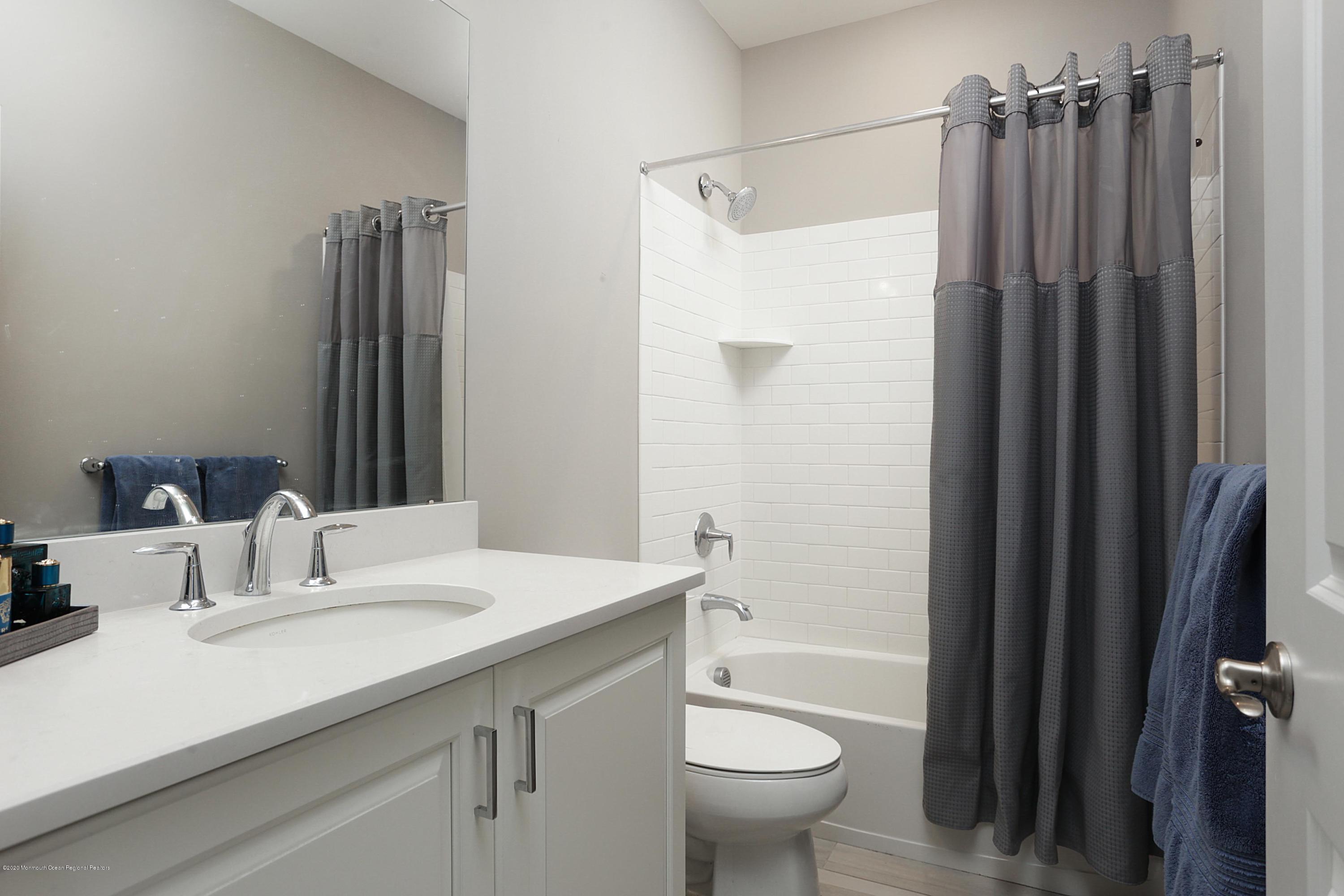 203 Sunnyside Road Lincroft, NJ 07738 - Photo 22 of 33 Bedroom 3's Bath