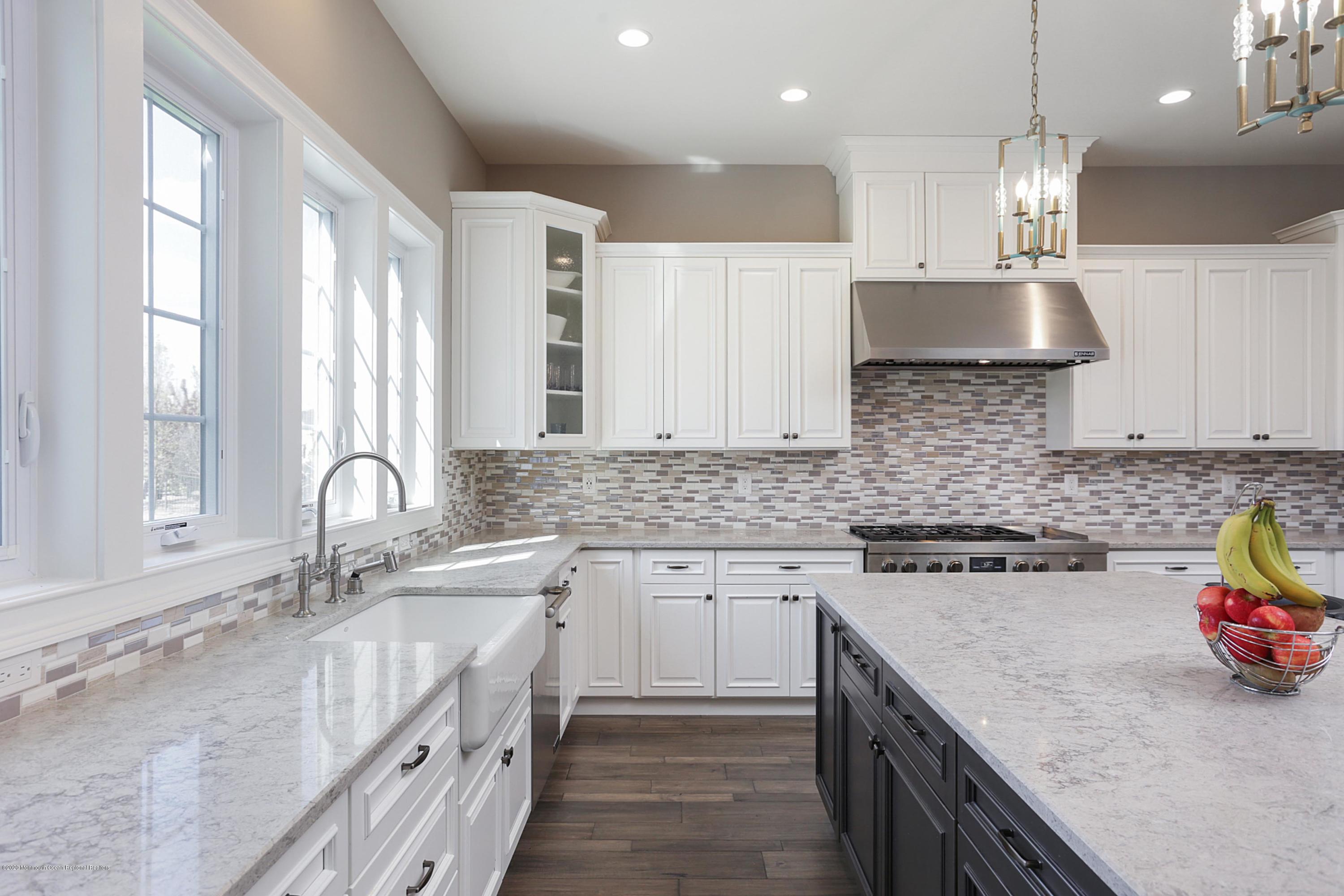 203 Sunnyside Road Lincroft, NJ 07738 - Photo 10 of 33 Kitchen