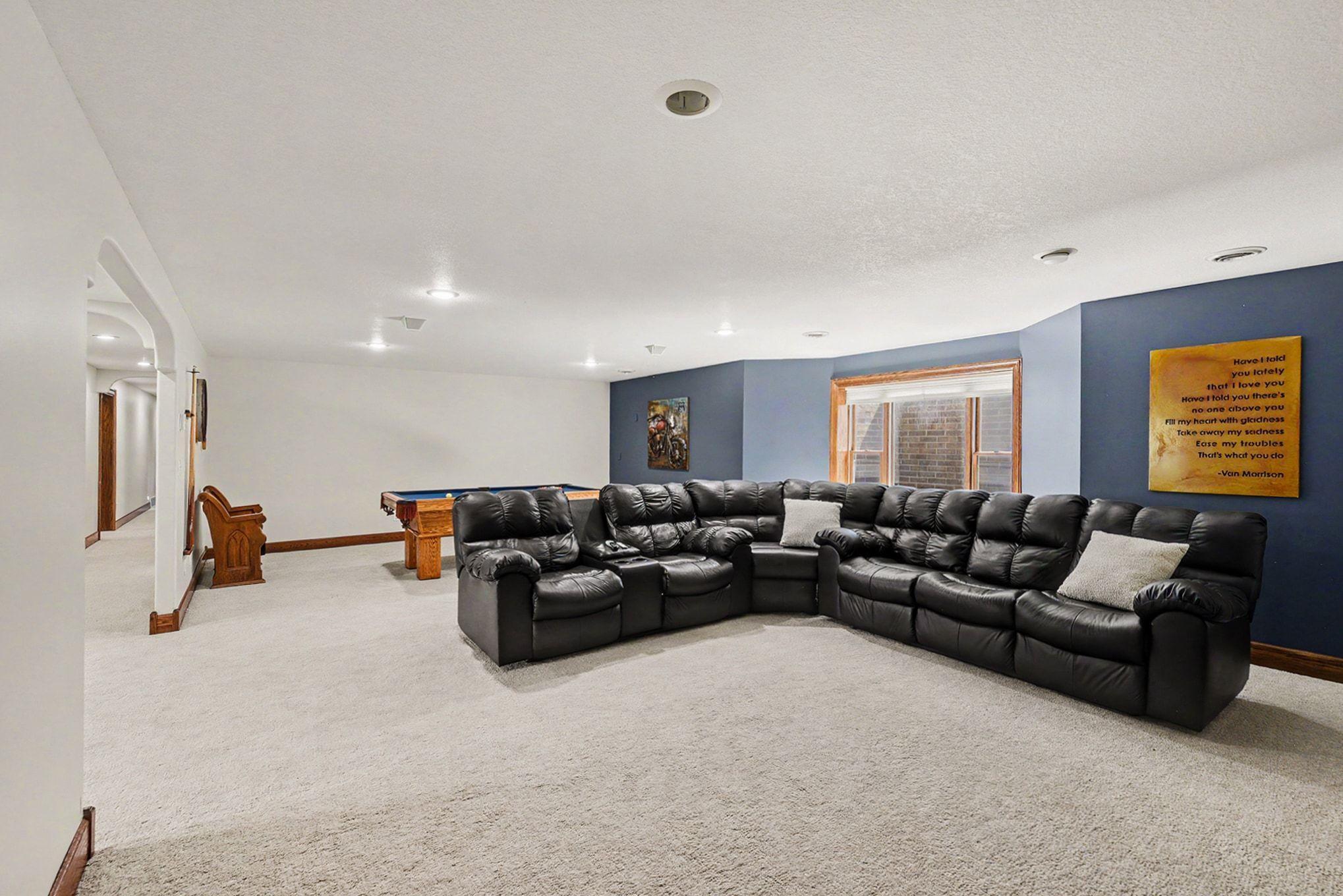 1358 Highway 75 Pipestone, MN 56164 - Photo 54 of 98