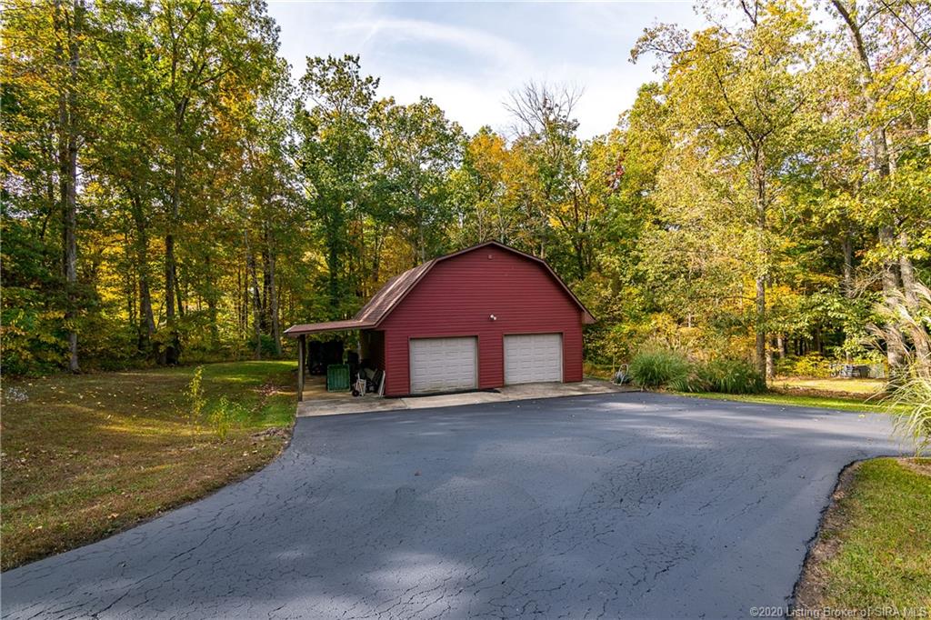 7651 Pekin Road Greenville, IN 47124 - Photo 5 of 58 Gallery Image 5