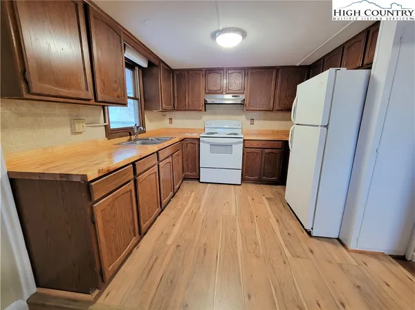 $279,900 | 153 Ridgewood Drive, Boone, NC 28607