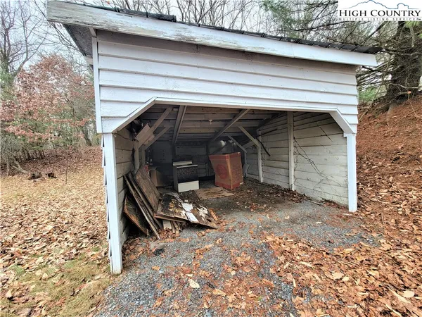 $279,900 | 153 Ridgewood Drive, Boone, NC 28607