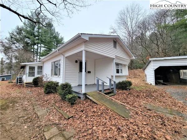 $279,900 | 153 Ridgewood Drive, Boone, NC 28607