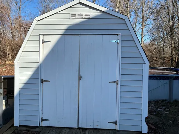 $395,000 | 41 Upper Road, Deerfield, MA 01342