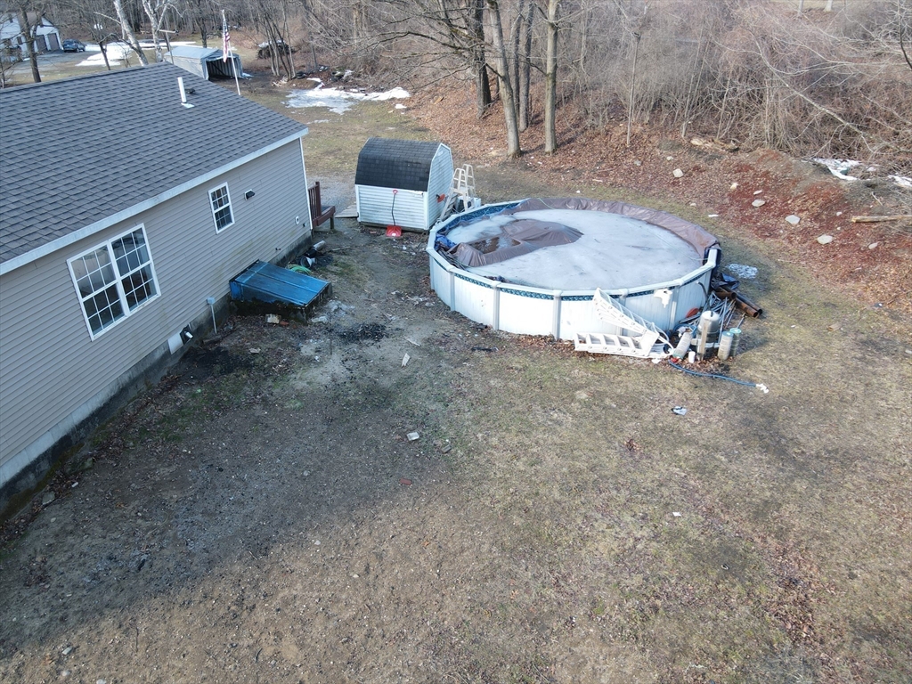 41 Upper Road Deerfield, MA 01342 - Photo 5 of 31