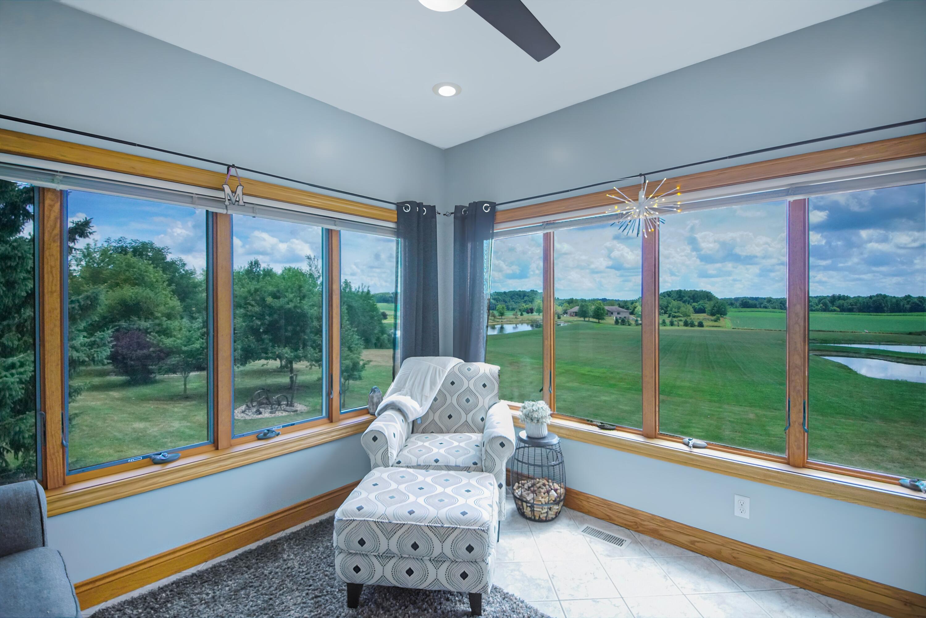 5310 Watson Road Eau Claire, MI 49111 - Photo 12 of 76 Sunroom