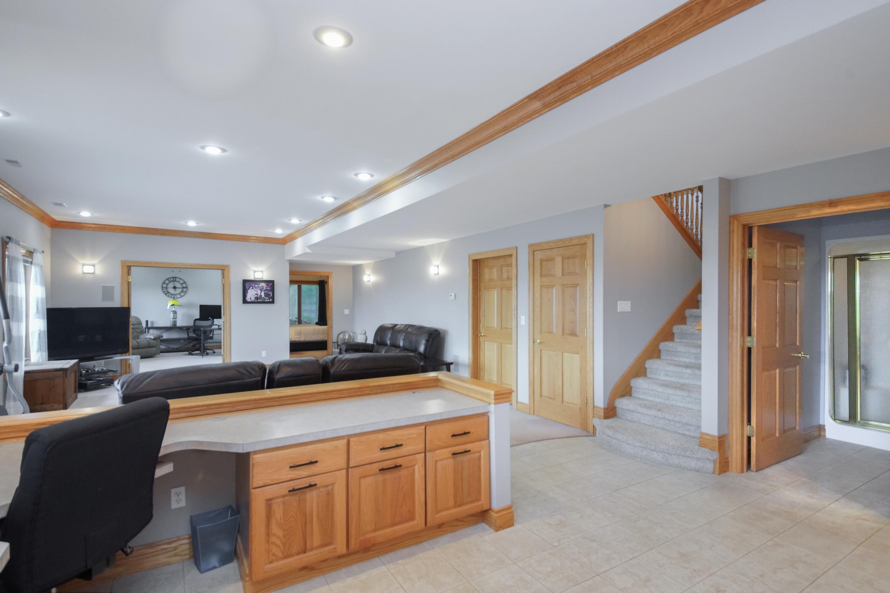 5310 Watson Road Eau Claire, MI 49111 - Photo 30 of 76 b2