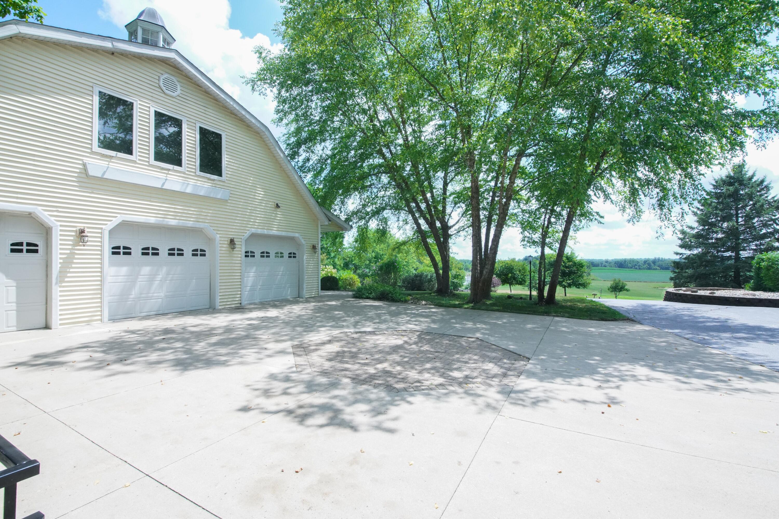 5310 Watson Road Eau Claire, MI 49111 - Photo 41 of 76 G2
