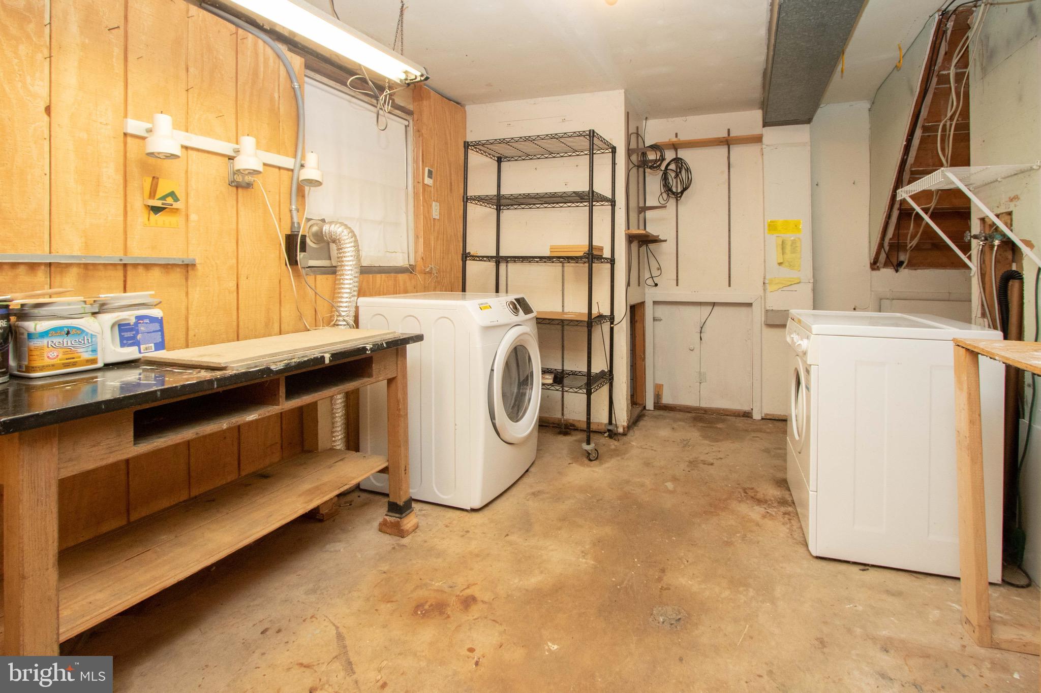 1228 Ridgeview Drive Phoenixville, PA 19460 - Photo 24 of 32 Laundry