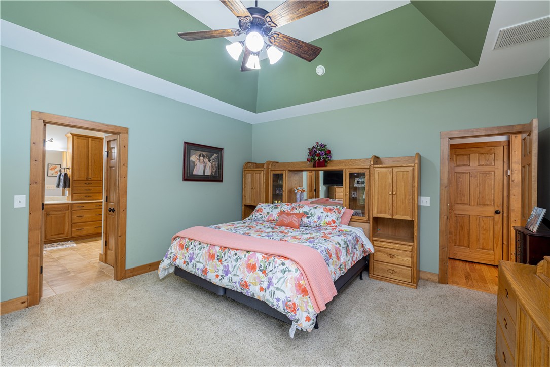 402 Home Stretch Drive Seneca, SC 29672 - Photo 17 of 38