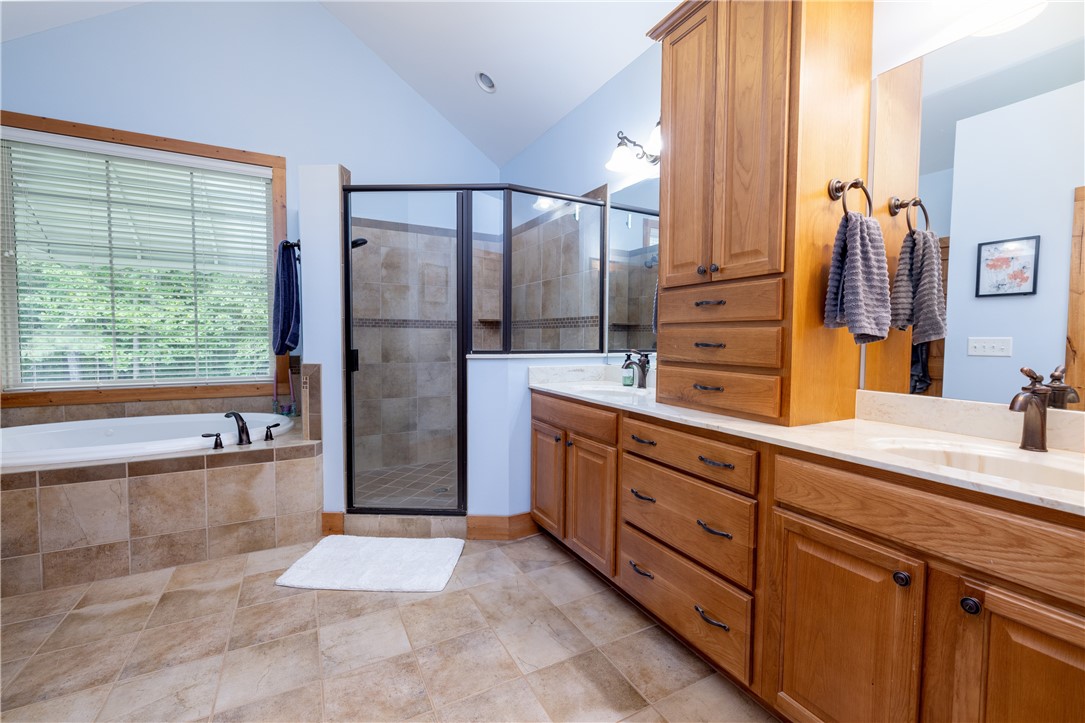 402 Home Stretch Drive Seneca, SC 29672 - Photo 18 of 38