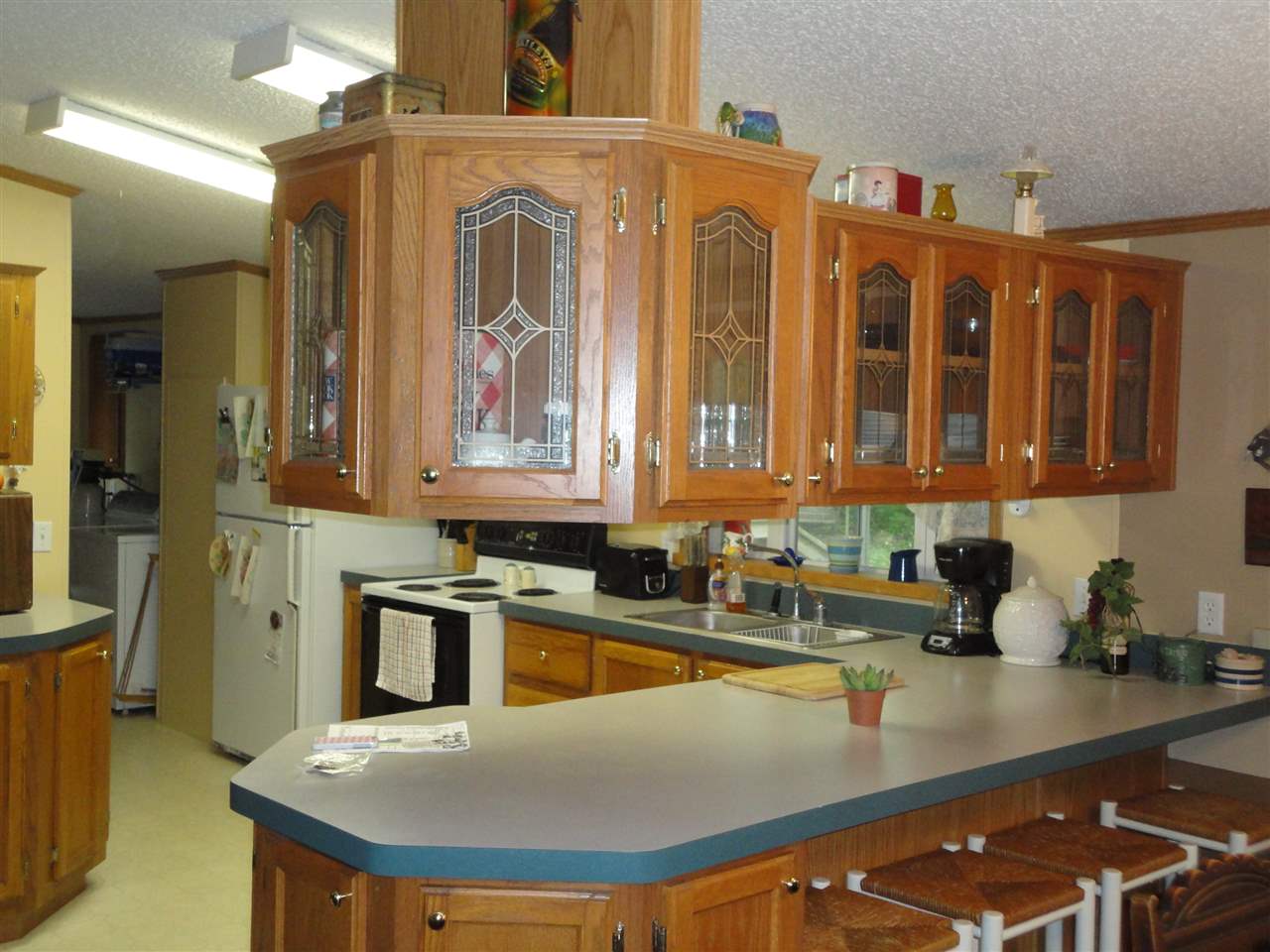 8272 East Hatchery Road Syracuse, IN 46567 - Photo 3 of 24 Gallery Image 3
