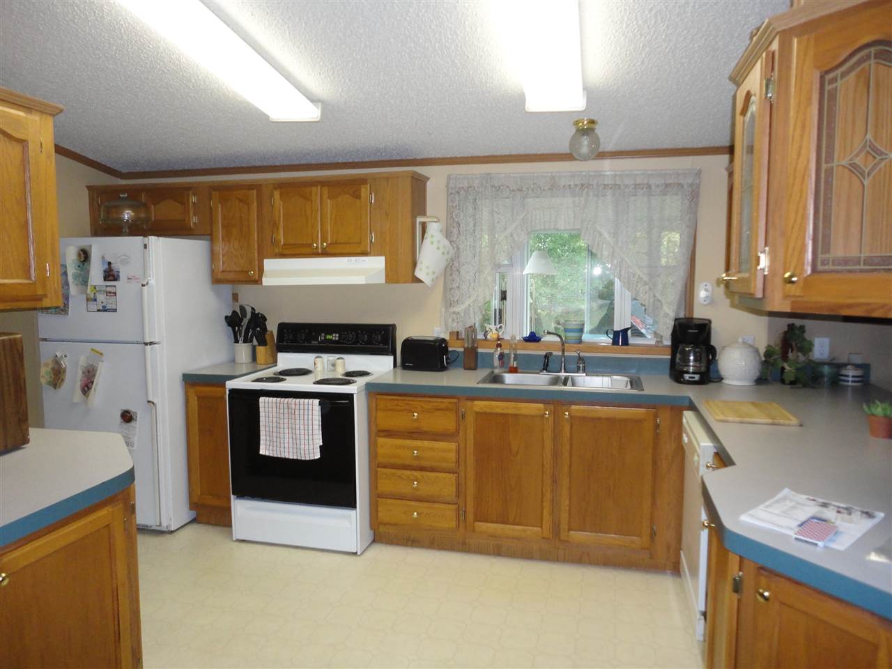 8272 East Hatchery Road Syracuse, IN 46567 - Photo 4 of 24 Gallery Image 4