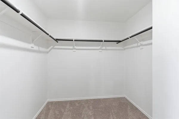 $2,395 | 805 Bluffview Drive, Cleburne, TX 76031