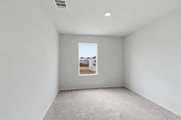 $2,395 | 805 Bluffview Drive, Cleburne, TX 76031