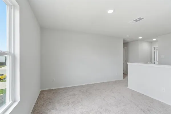 $2,395 | 805 Bluffview Drive, Cleburne, TX 76031