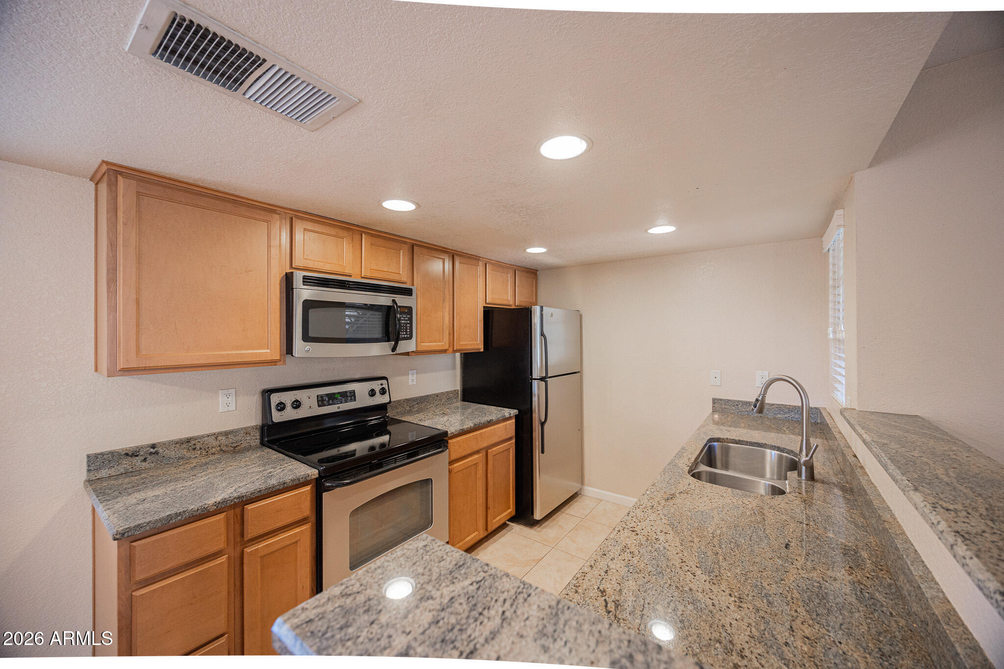 1125 East Broadway Road, Unit 123 Tempe, AZ 85282 - Photo 8 of 17 B33A1858