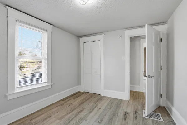 $289,900 | 1303 West Prospect Avenue, Appleton, WI 54914