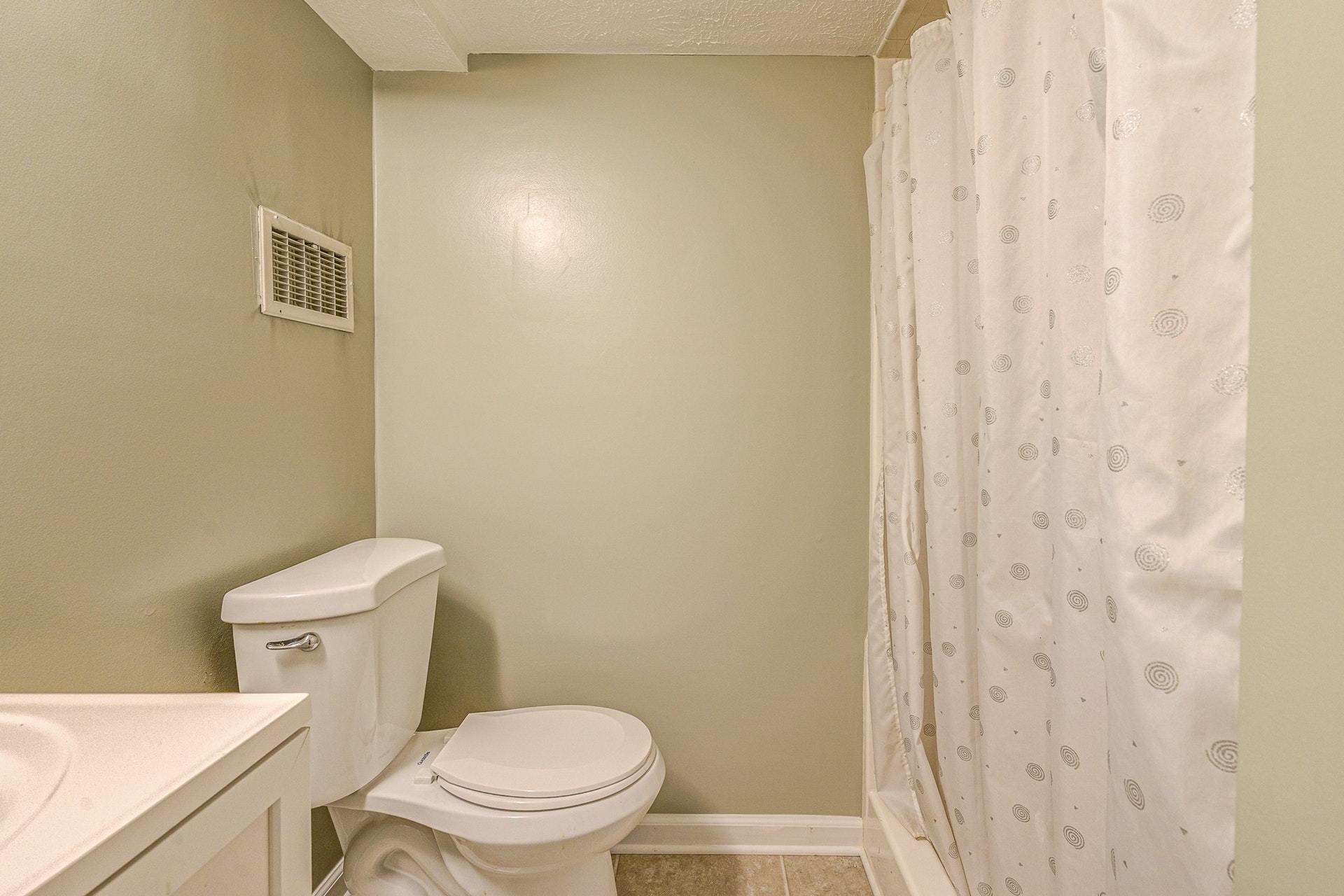 103 Return Road Roanoke, VA 24019 - Photo 23 of 35 021-339057-103 Return Rd 021_8603902