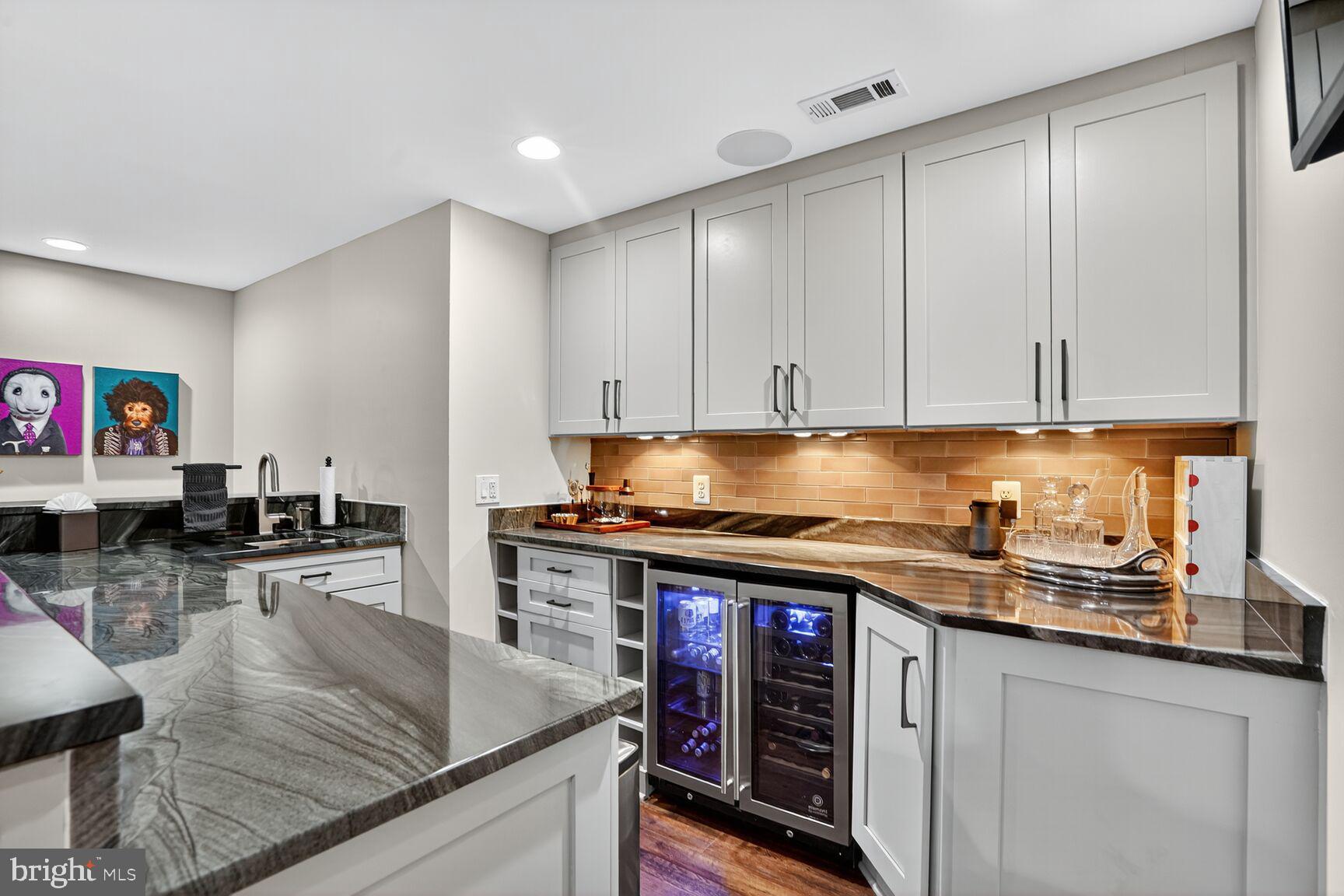 1324 Red Hawk Circle Reston, VA 20194 - Photo 33 of 44 Gallery Image 33