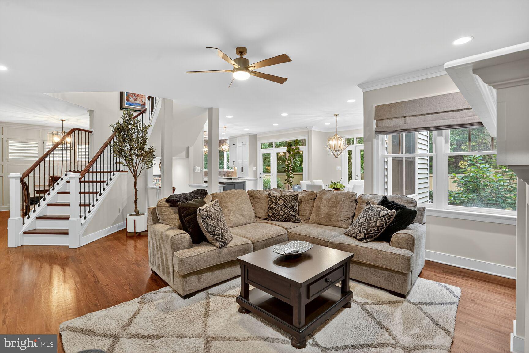 1324 Red Hawk Circle Reston, VA 20194 - Photo 4 of 44 Gallery Image 4