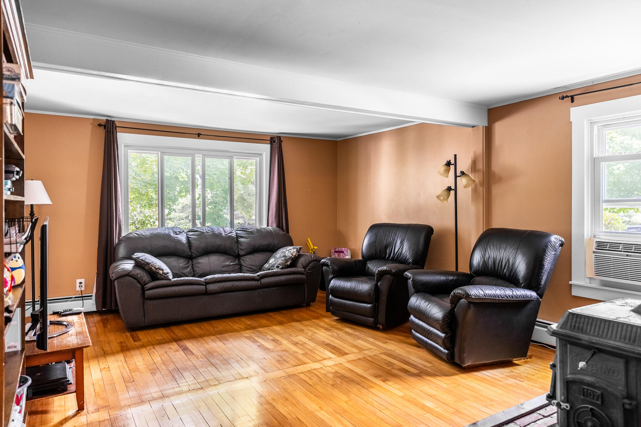 819 Coldbrook Road Hermon, ME 04401 - Photo 19 of 34 Coldbrook Interiors-5