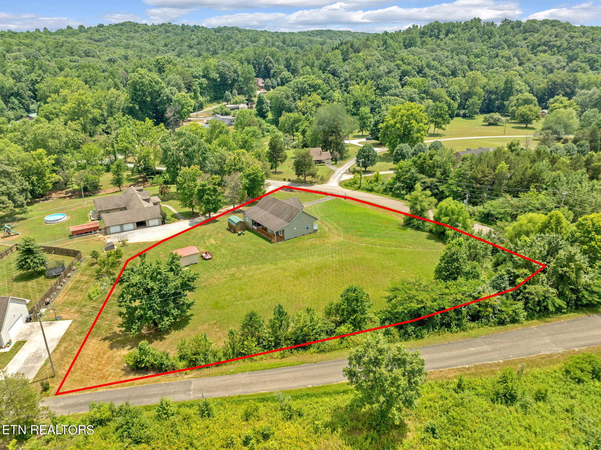 201 Smith Road Kingston, TN 37763 - Photo 35 of 37 Gallery Image 35