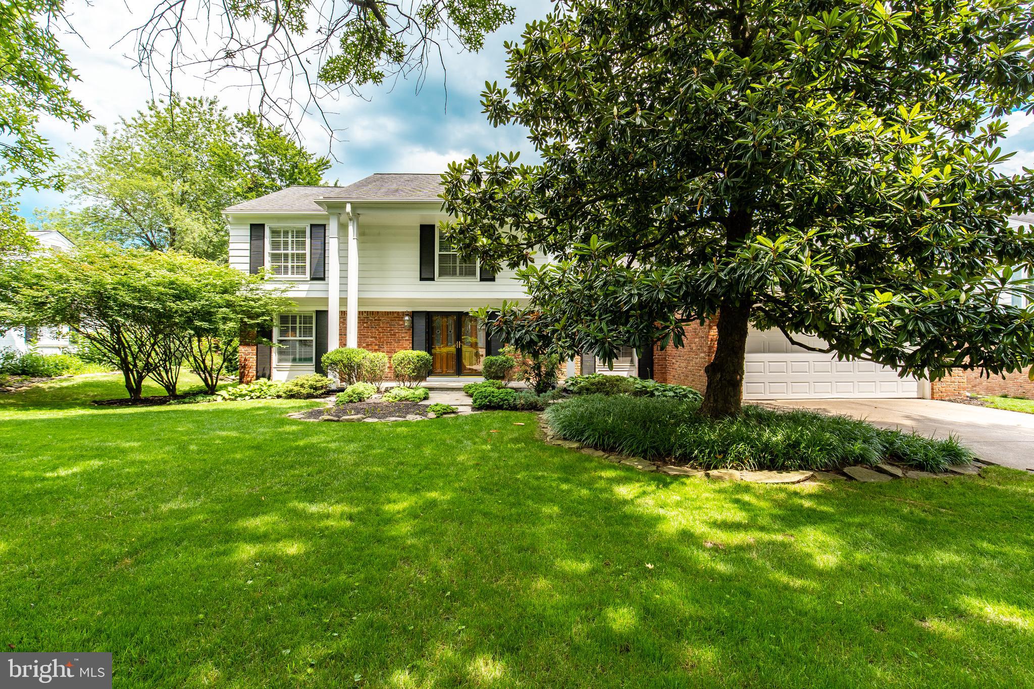 11105 Old Coach Road Potomac, MD 20854 - Photo 1 of 24 Front