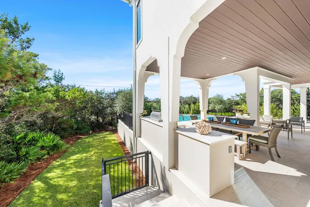 $4,300,000 | 102 Sea Winds Drive, Santa Rosa Beach, FL 32459
