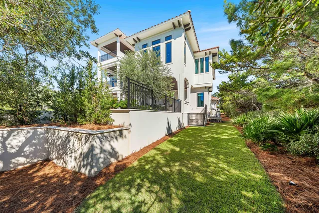 $4,300,000 | 102 Sea Winds Drive, Santa Rosa Beach, FL 32459