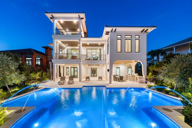 $4,300,000 | 102 Sea Winds Drive, Santa Rosa Beach, FL 32459