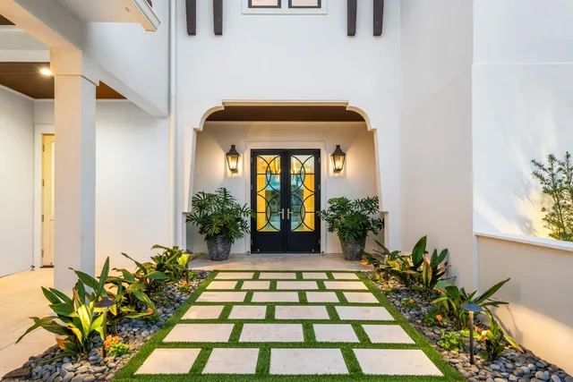 $4,300,000 | 102 Sea Winds Drive, Santa Rosa Beach, FL 32459