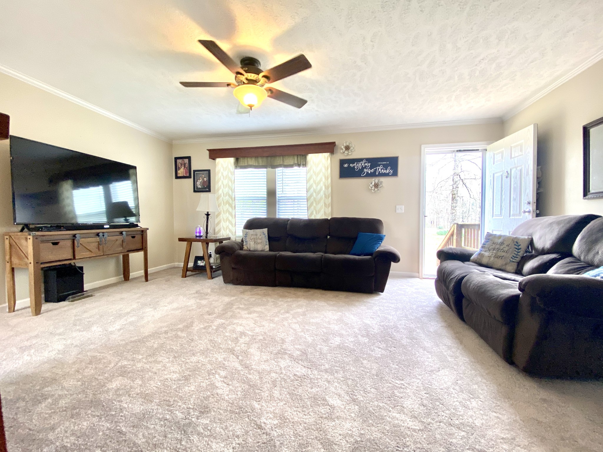 880 Roy Donegan Road Dickson, TN 37055 - Photo 4 of 26