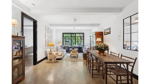 $7,500 | 25 Monroe Place, Unit 2A | Brooklyn Heights