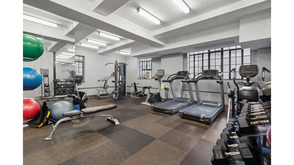 $7,500 | 25 Monroe Place, Unit 2A | Brooklyn Heights