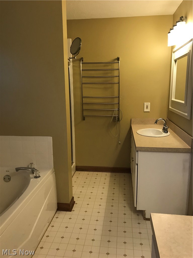 8770 North Kane Road Wadsworth, OH 44281 - Photo 21 of 29