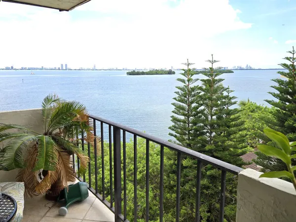 $219,000 | 7795 Northeast Bayshore Court, Unit 502, Miami, FL 33138