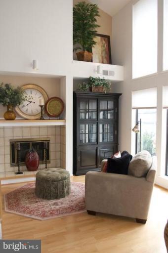 2118 South Bay Lane Reston, VA 20191 - Photo 20 of 26 Living Room #3
